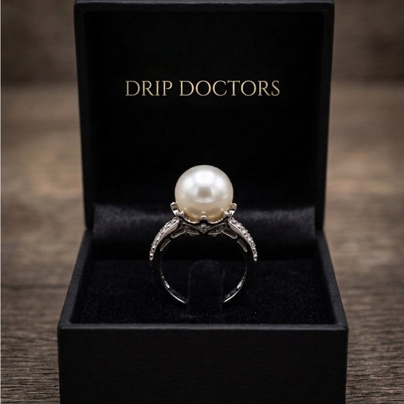 Pearl Jewelry - Pearl White and Silver Pearl Solitaire Ring by Pearl
